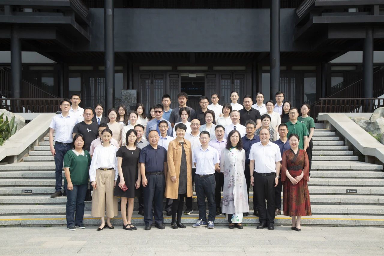 幼柴胡非遗文化“活”起来，白云山1277星际电子游戏医圣堂“再出圈”